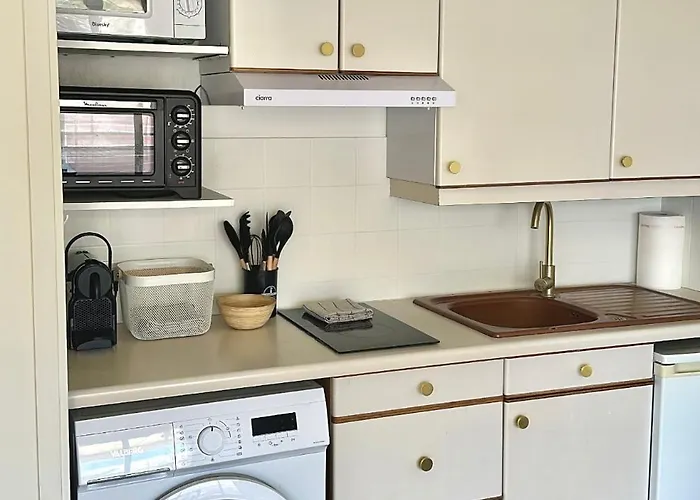 Superbe Plein Centre De Juan Les Pins 500m Des Plages *