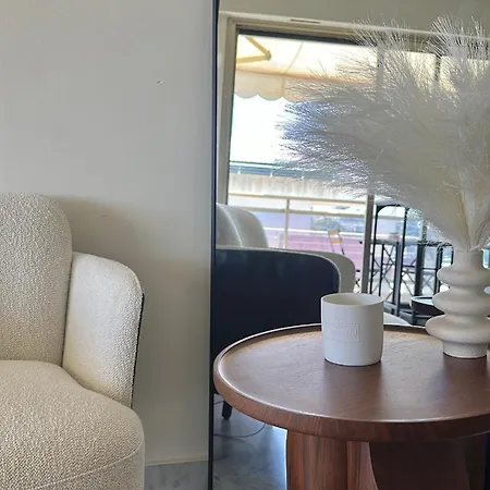 Superbe Plein Centre De Juan Les Pins 500m Des Plages * אנטיב