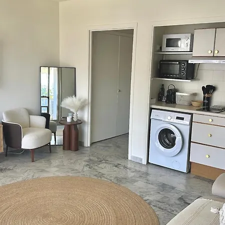 Superbe Plein Centre De Juan Les Pins 500m Des Plages * אנטיב